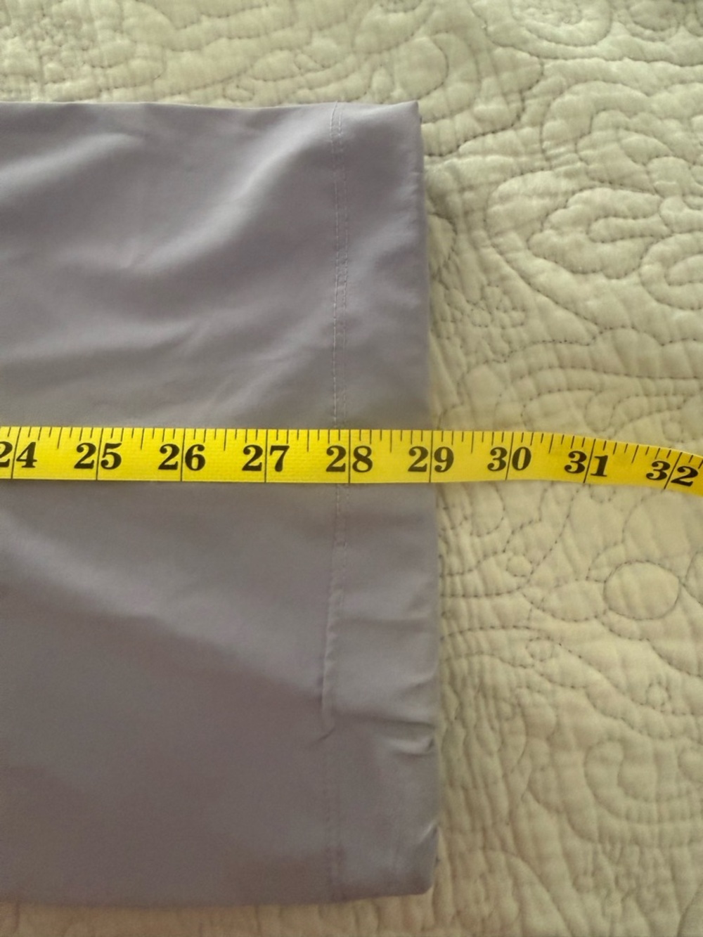 Women’s Lavender Cargo Pants - Picture 6 of 7